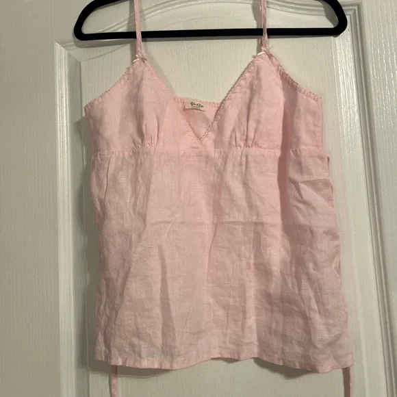 Brandy Melville Soft Pink V-Neck Top - Picture 5 of 5